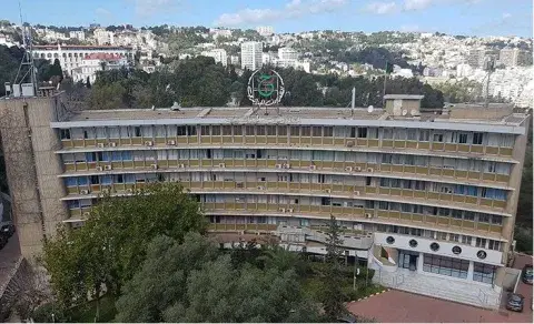 المدير العام يهنئ عمال التلفزيون الجزائري بمناسبة العام الجديد 2025