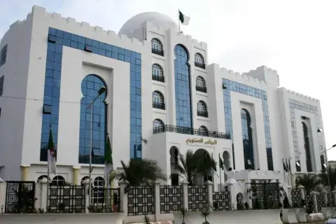 رئيس المحكمة الدستورية يستقبل رئيس المجلس الدستوري للجمهورية العربية الصحراوية الديمقراطية