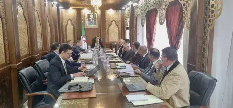 وزيرة السياحة تترأس اجتماعا تنسيقيا تحضيرا لمشاركة الجزائر في المعرض العالمي “إكسبو 2025” باليابان
