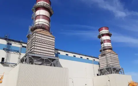 عرقاب يشرف على تدشين ثلاث وحدات إنتاجية وخدماتية بوهران