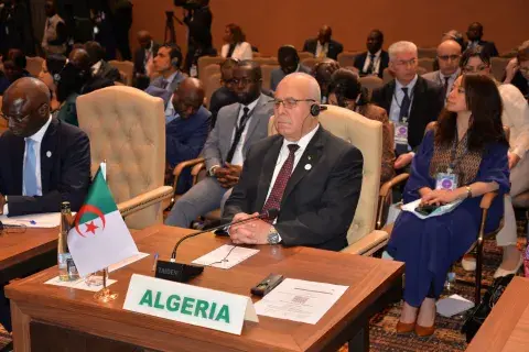 شرفة يشارك في القمة الاستثنائية للاتحاد الإفريقي حول البرنامج الشامل للتنمية الزراعية في إفريقيا ما بعد “مالابو”