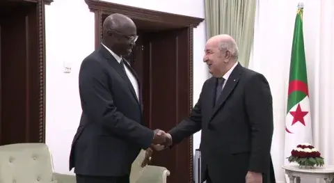 رئيس الجمهورية يستقبل وزير القوات المسلحة لجمهورية السنغال